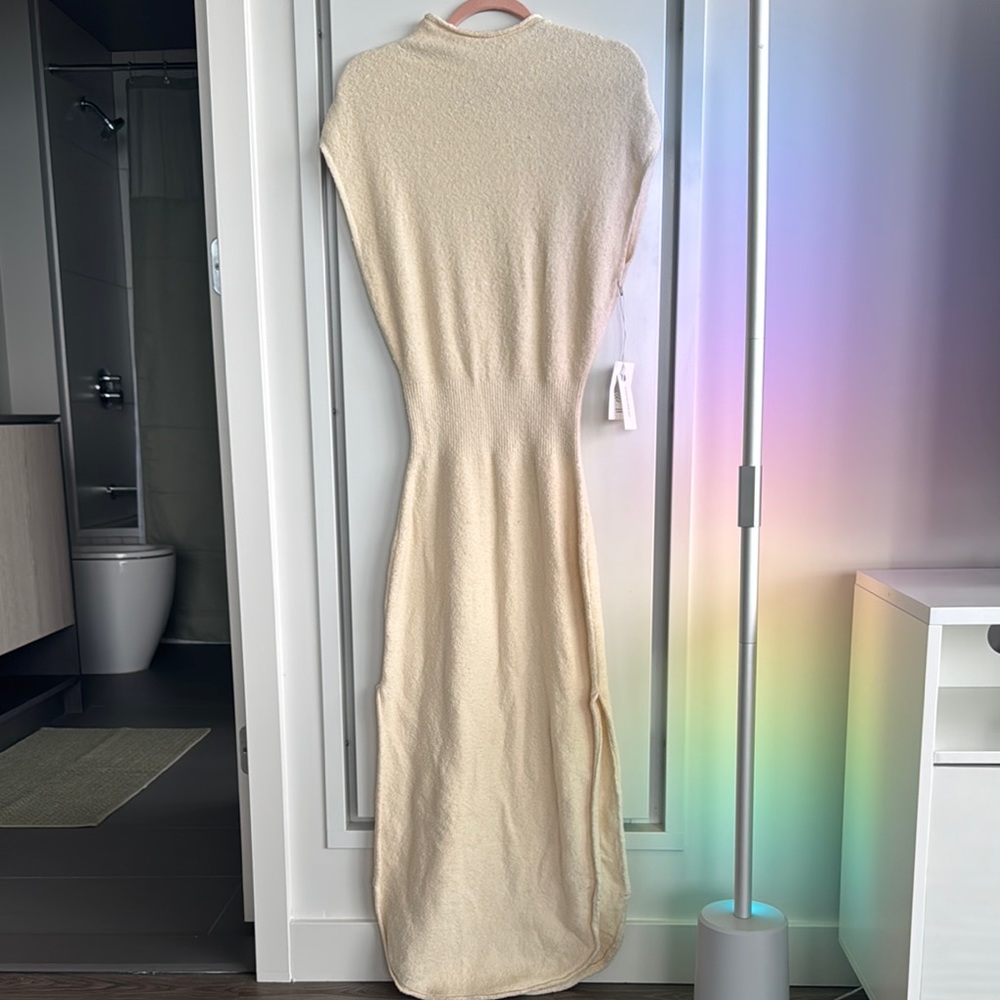 Elegant Anthropology Cream Maxi Dress